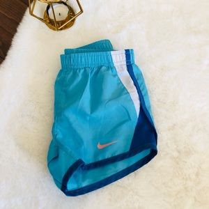 Nike shorts size 3T-4T